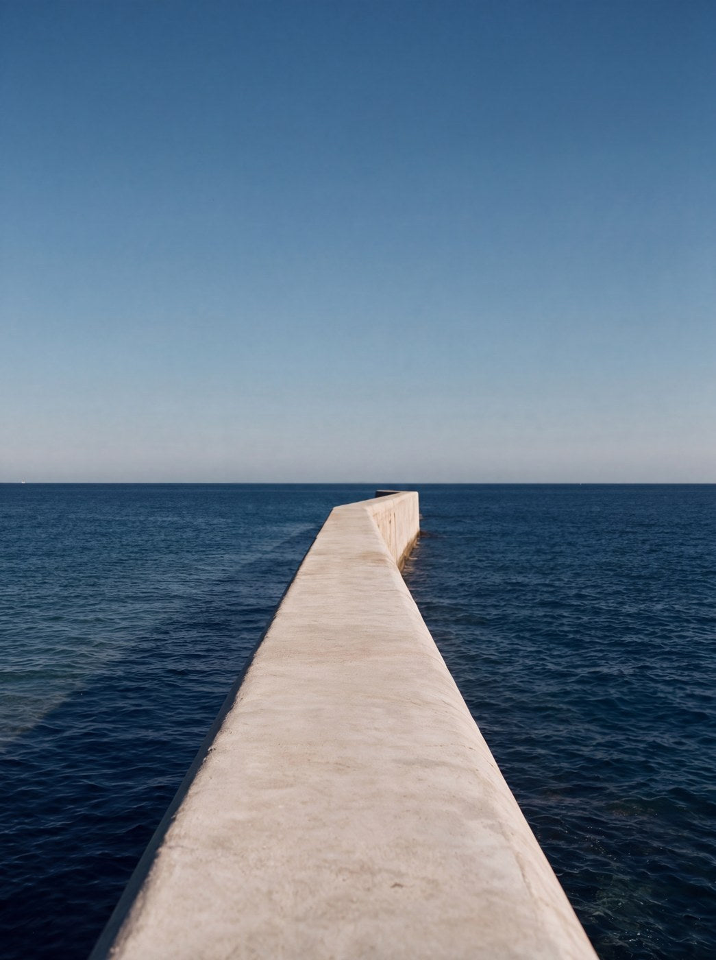 EVARAE story, sea wall